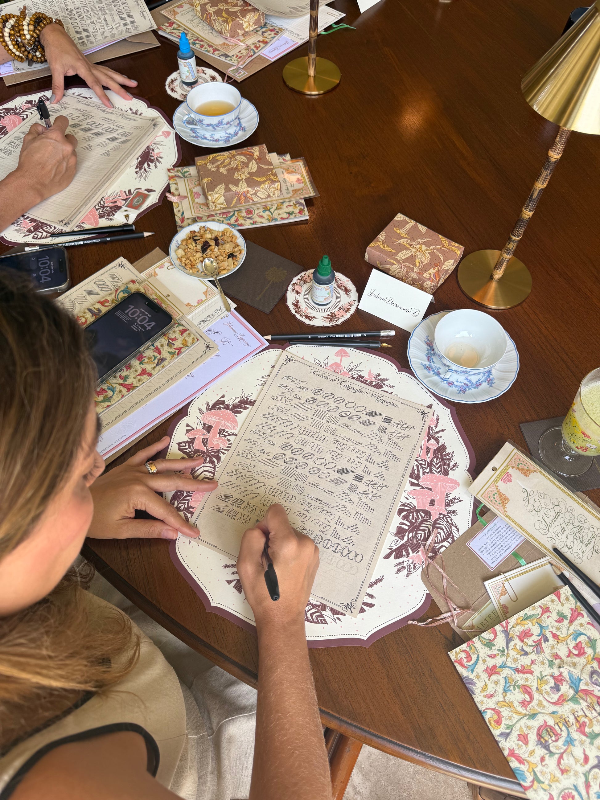 Kit de Caligrafia por Johanna Logreira